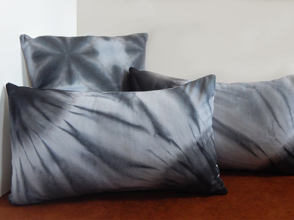 Gray Tie-dye Throw Pillows