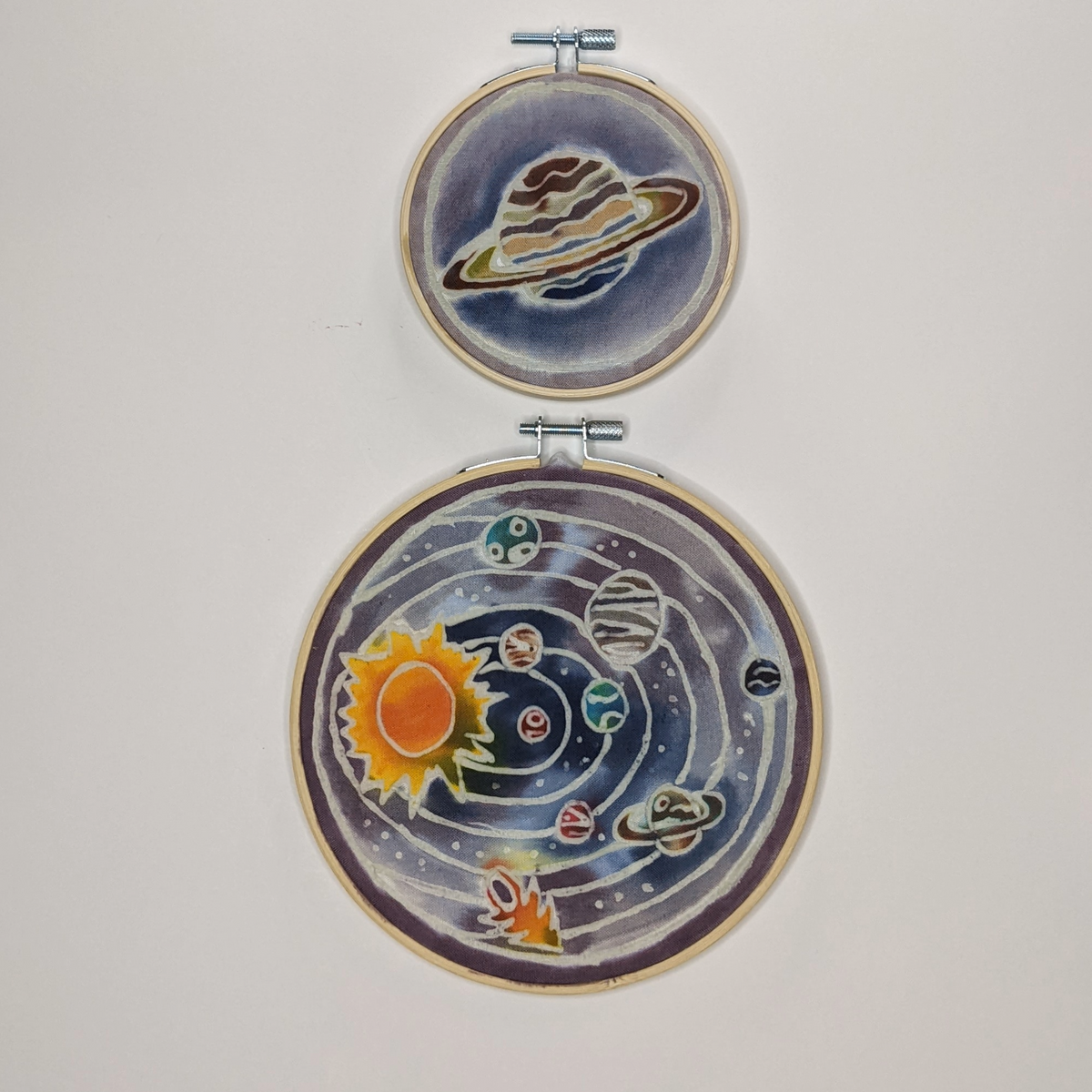 Solar System & Saturn Batik Painting Kit – DIY Fabric Art Craft Kit (6” + 4” Hoops) | Handcrafted Batik Painting Experience