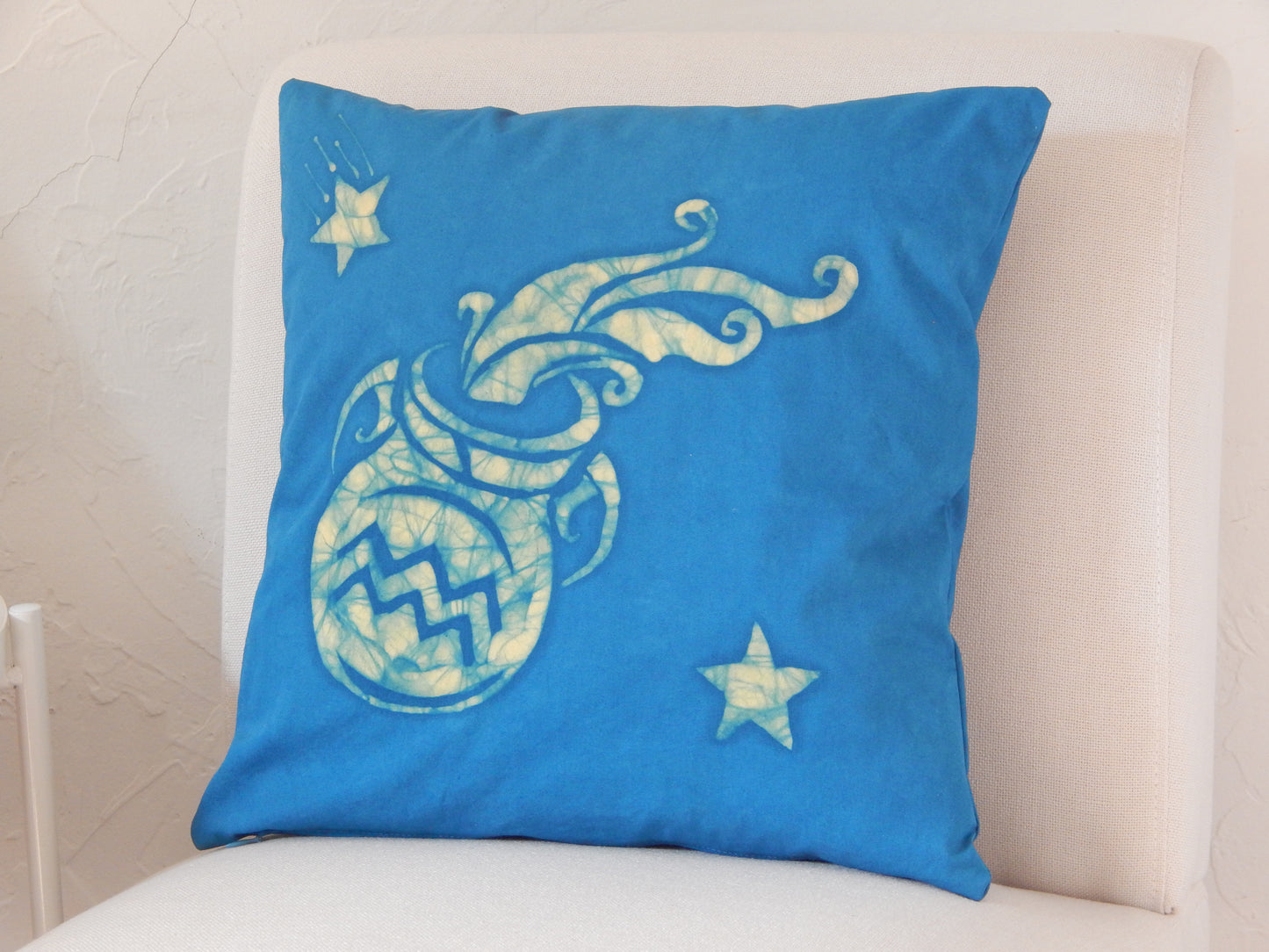 Aquarius Zodiac Throw Pillow