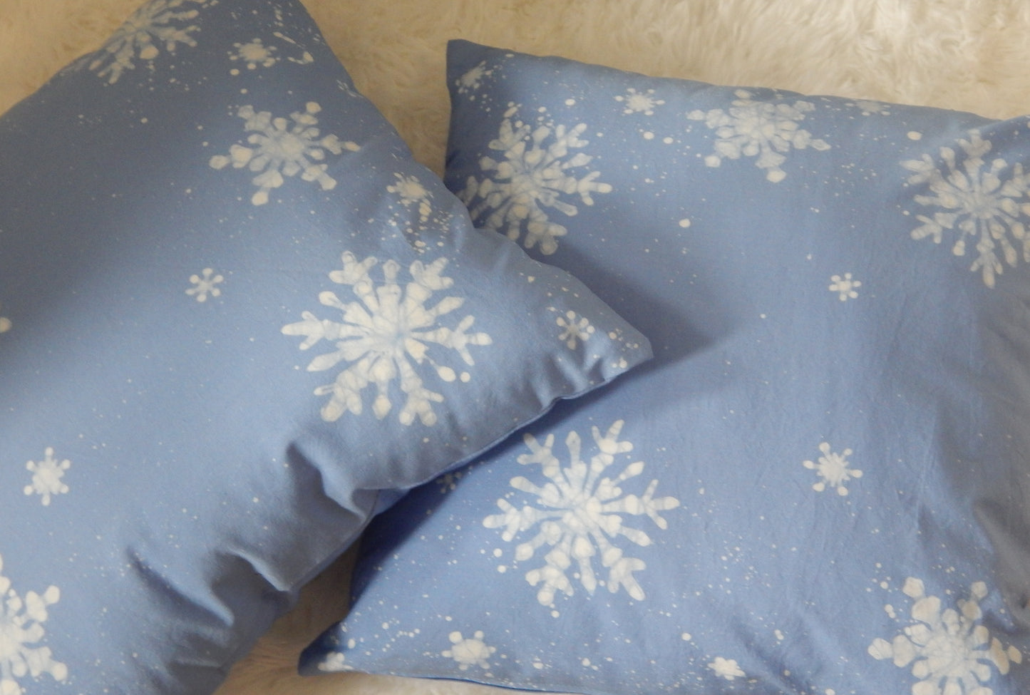 Snowflakes Winter Scape 16" Batik Pillow Cover