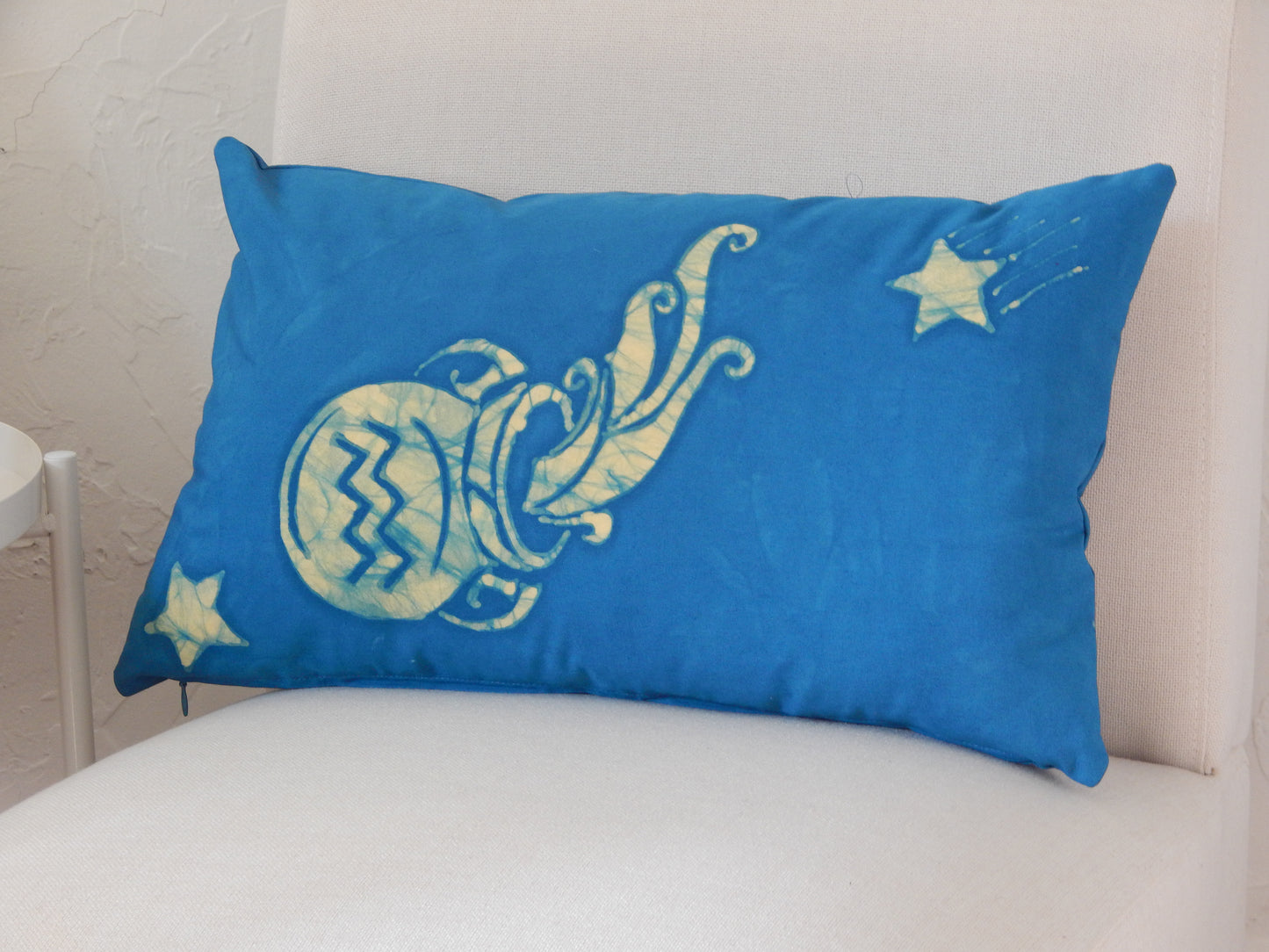 Aquarius Zodiac Throw Pillow