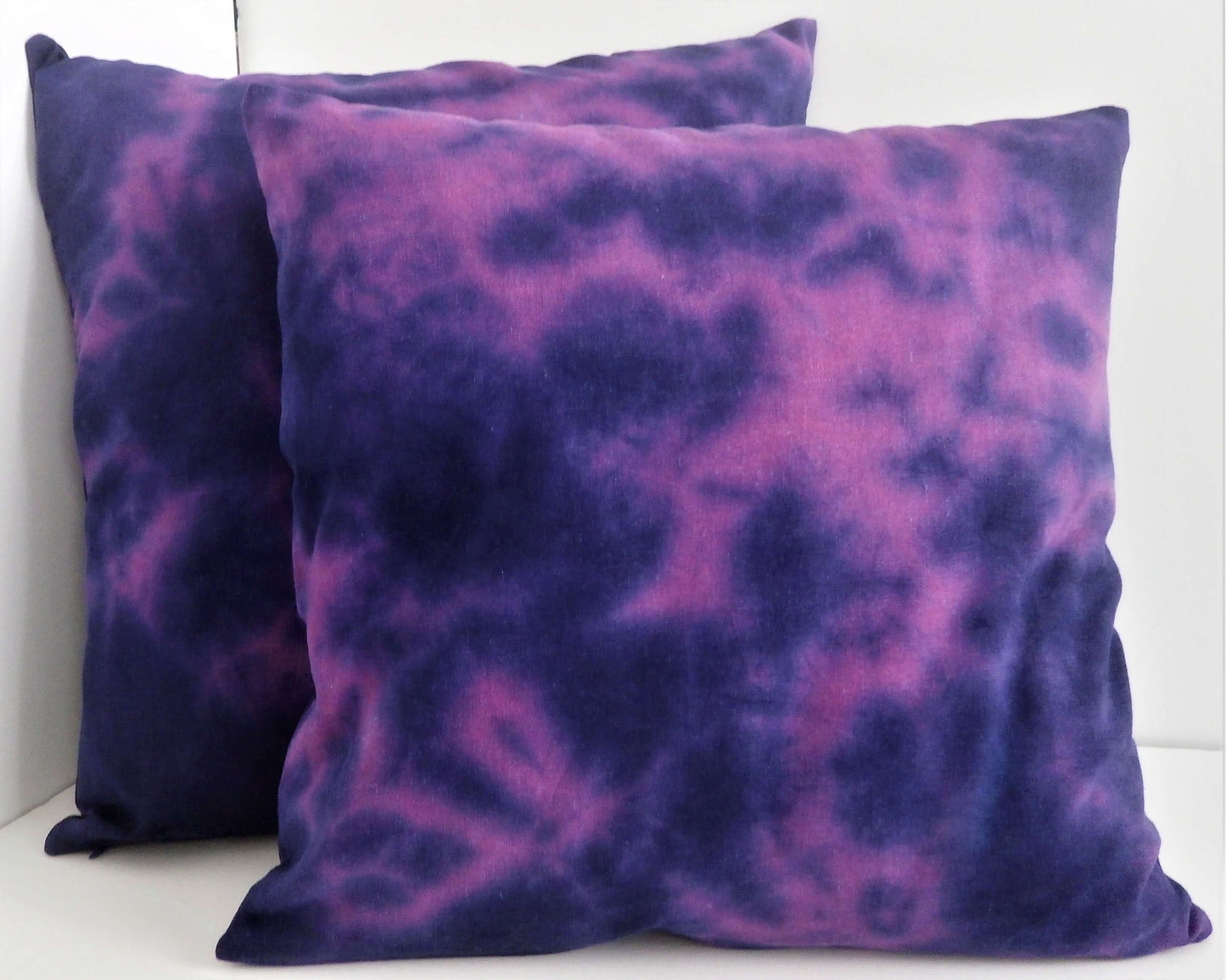 Midnight Crunch Pillow Cover